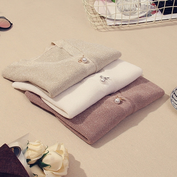 Актуална дамска жилетка с декоративни перли и V-образно деколте - няколко цвята