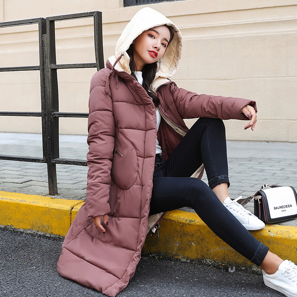 Дълго стилно дамско яке с качулка