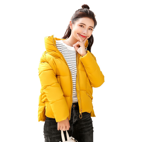 Дамско  модерно яке с цип в четири цвята