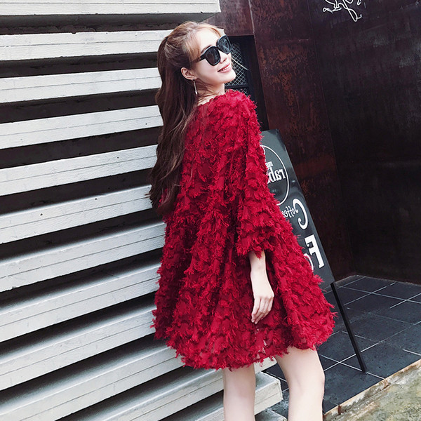 Модерна рокля за бременни жени с V-образно деколте в черен и червен цвят