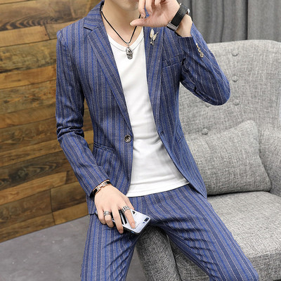Sporty-elegant men`s suit in three parts in several models