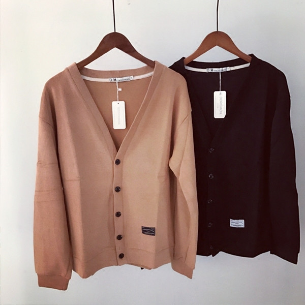 Vestă modernă pentru bărbați cu emblemă în două culori