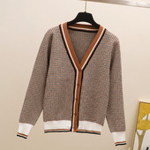 Нов модел дамска жилетка с V-образно деколте в два цвята