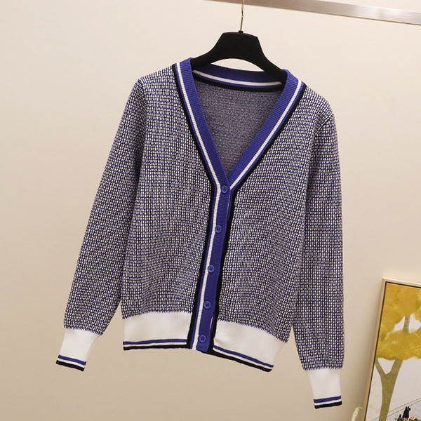 Нов модел дамска жилетка с V-образно деколте в два цвята