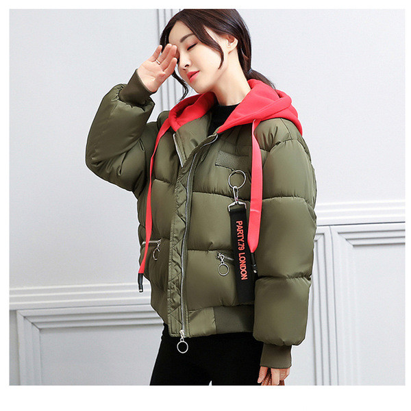 Γυναικείο χειμωνιάτικο μπουφάν με κουκούλα σε τέσσερα χρώματα