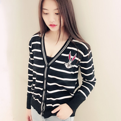 Cardigan de dama elegant cu broderie si decolteu in V in mai multe culori