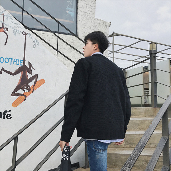 Vestă modernă pentru bărbați în negru