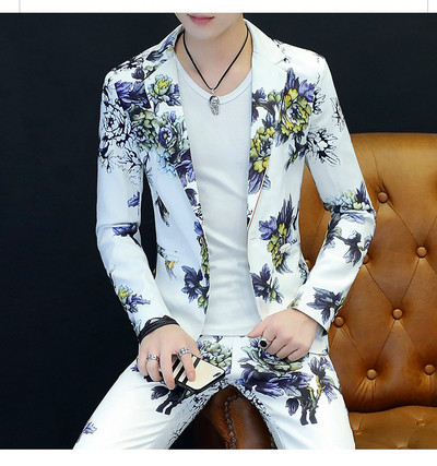 Ανδρικό κοστούμι από δύο μέρη σε τρία μοντέλα