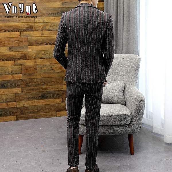 Раиран мъжки костюм в няколко цвята от две части - сако и панталон