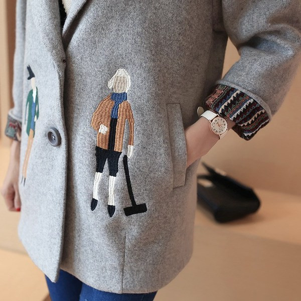 Palton de dama modern cu broderie colorata in mai multe culori