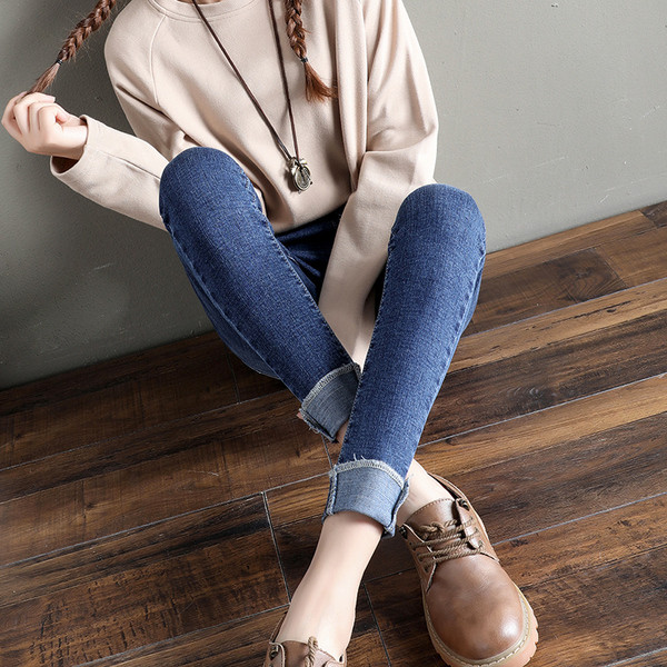 Blugi de dama eleganti in doua modele - mai multe culori