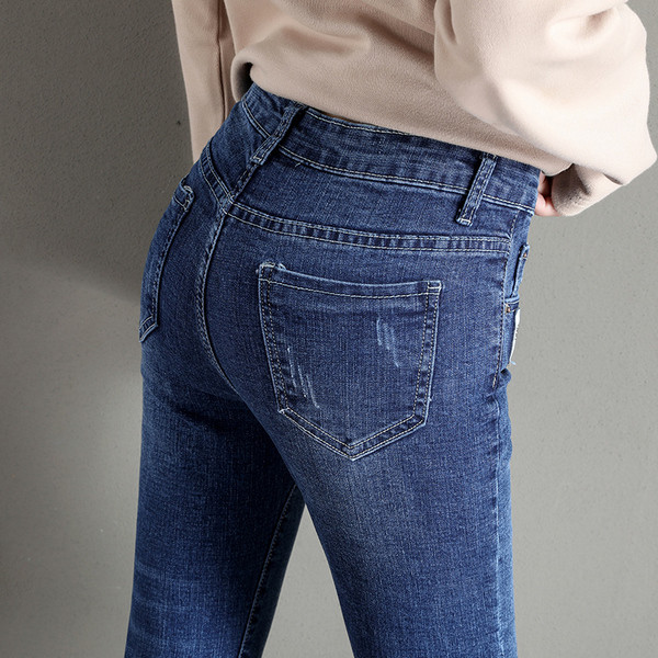 Blugi de dama eleganti in doua modele - mai multe culori