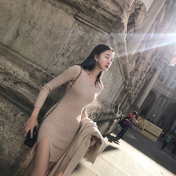 Модерна дамска рокля в два цвята