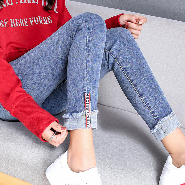 Blugi de dama moderni Model Slim in doua culori