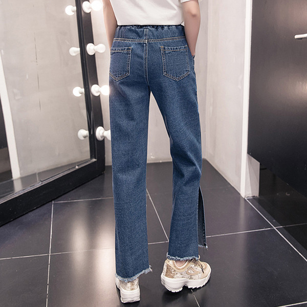 Актуални дамски дънки в син цвят - широк модел