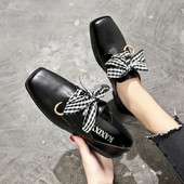 Модерни дамски мокасини с панделка от еко кожа в два цвята