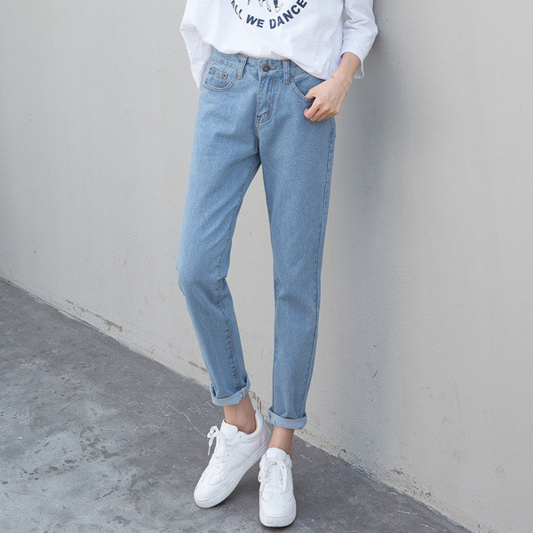 Дамски дънки в светъл цвят - стандартна талия