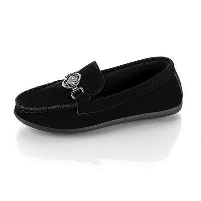 Καθημερινά γυναικεία μοασίνια με μεταλλική διακόσμηση σε τρία χρώματα