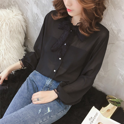 Cămașă modernă de damă cu panglică în alb și negru