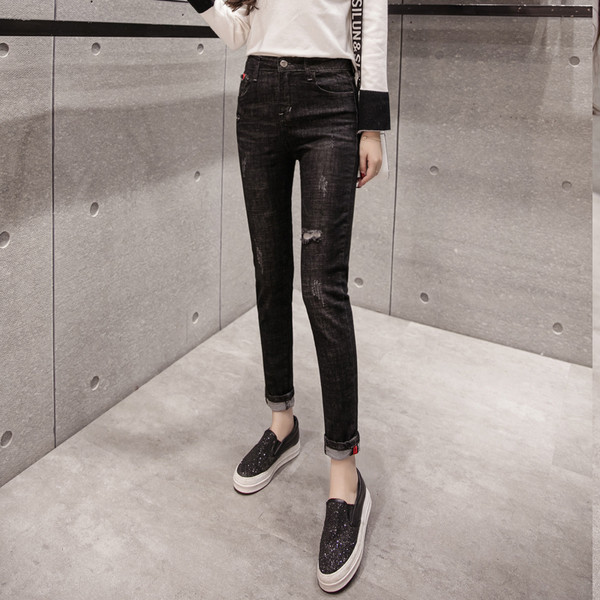 Дамски стилни дънки в тъмно сив цвят