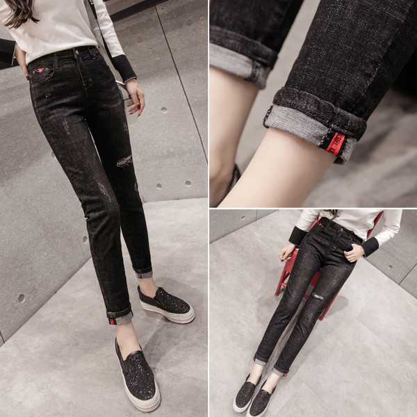 Дамски стилни дънки в тъмно сив цвят