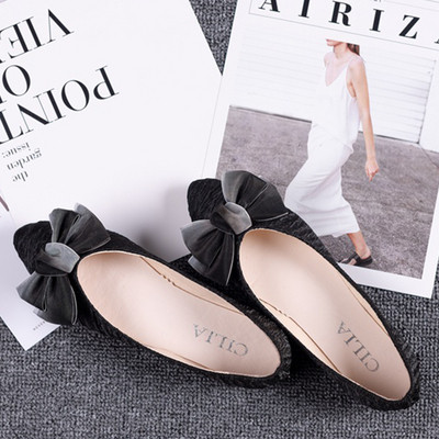 Νέο μοντέλο γυναικέια μοκασίνια με κορδέλα σε δύο χρώματα