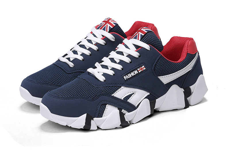 Adidași moderni pentru bărbați cu talpă în relief în trei culori