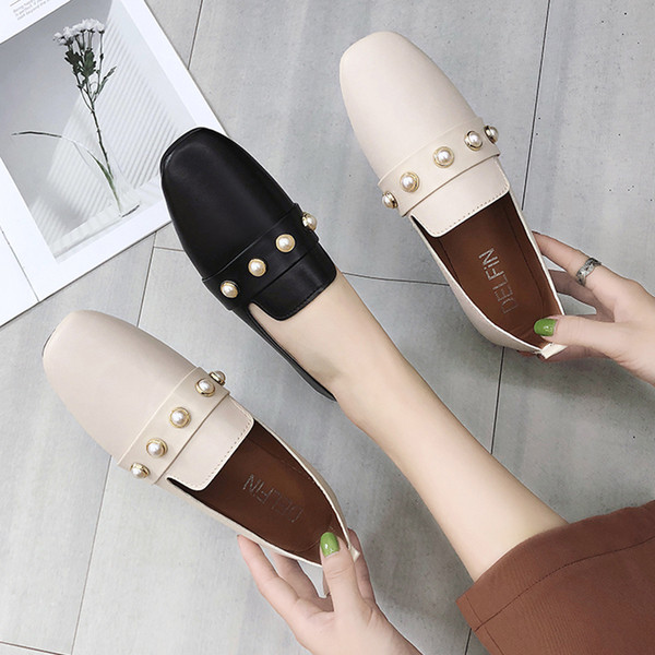 Ежедневни дамски мокасини с декоративни перли в два цвята