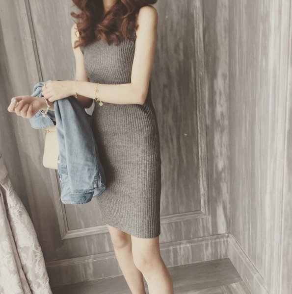 Есенна дамска рокля в няколко цвята