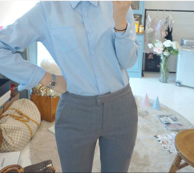 Дамски елегантен панталон в светло сив цвят