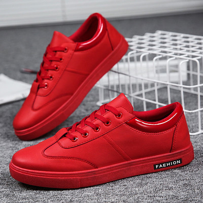 Семпли мъжки ежедневни кецове в три цвята