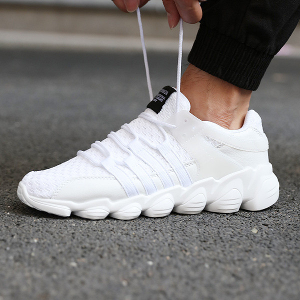 Мъжки спортни дишащи маратонки в няколко цвята