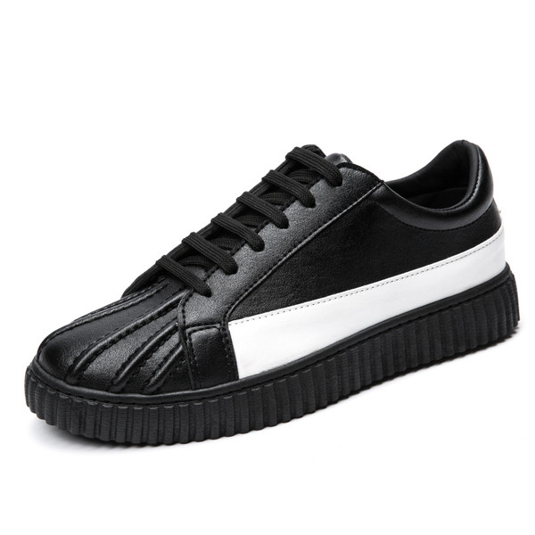 Ежедневни семпли мъжки кецове в черно и бяло