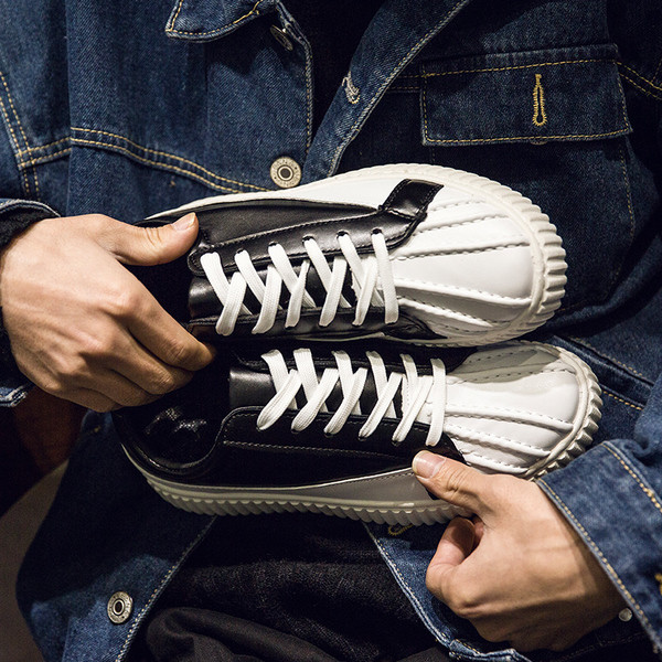 Ежедневни семпли мъжки кецове в черно и бяло