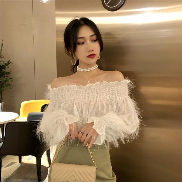 Μοντέρνα γυναικεία μπλούζα με χαλαρούς ώμους σε τρία χρώματα