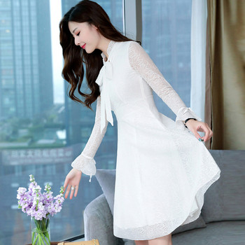 Модерна дамска рокля с дантела в бял и черен цвят