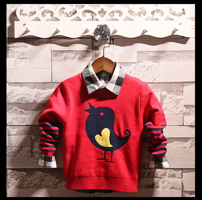 Παιδικό πουλόβερ για αγόρια σε μπλε, κόκκινο και γκρι χρώμα