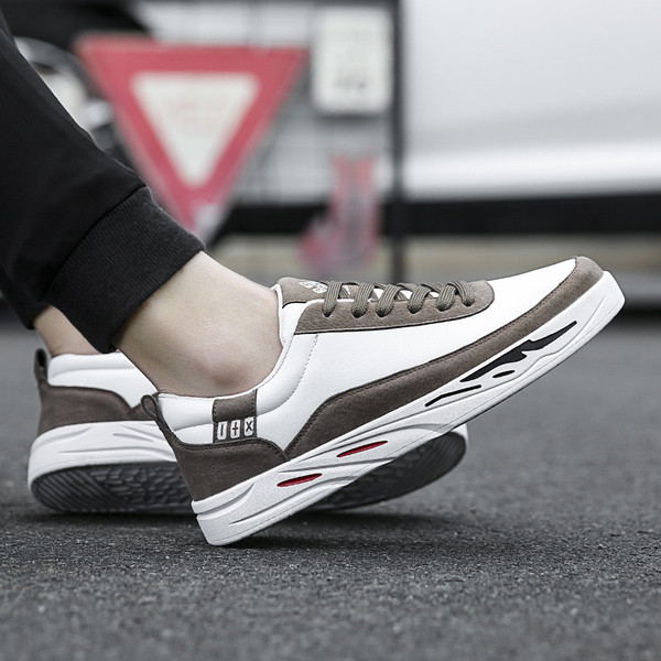 Tenisi casual barbatesti in trei culori cu talpa interesanta