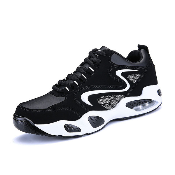 Tenisi moderni pentru bărbați în negru