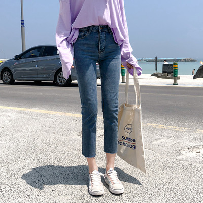 Blugi de damă de actualitate în două culori