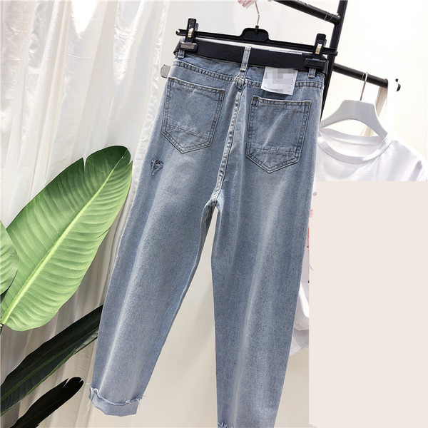 Дамски дънки в три цвята - широк модел