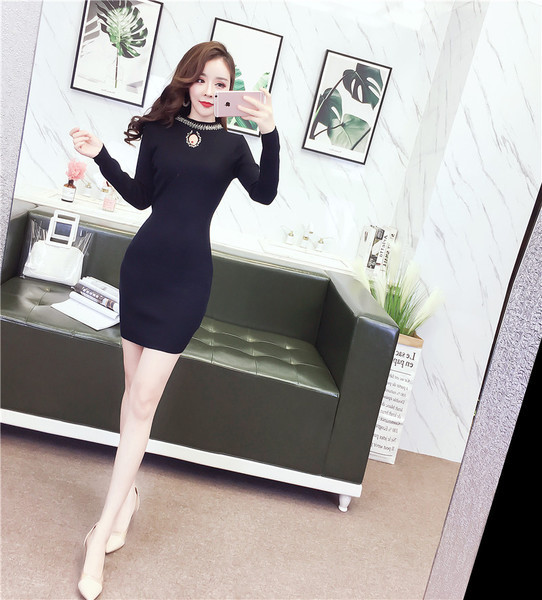 Rochie de dama toamna-iarna de culoare neagra