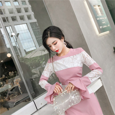 Rochie lunga de dama de culoare alb-roz