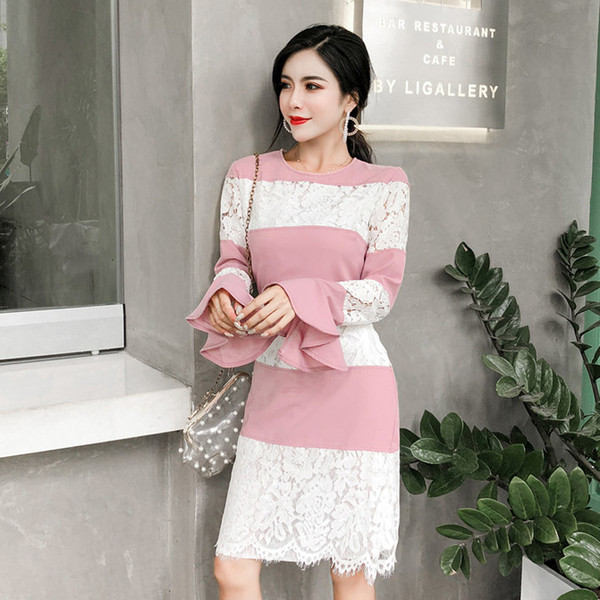 Rochie lunga de dama de culoare alb-roz