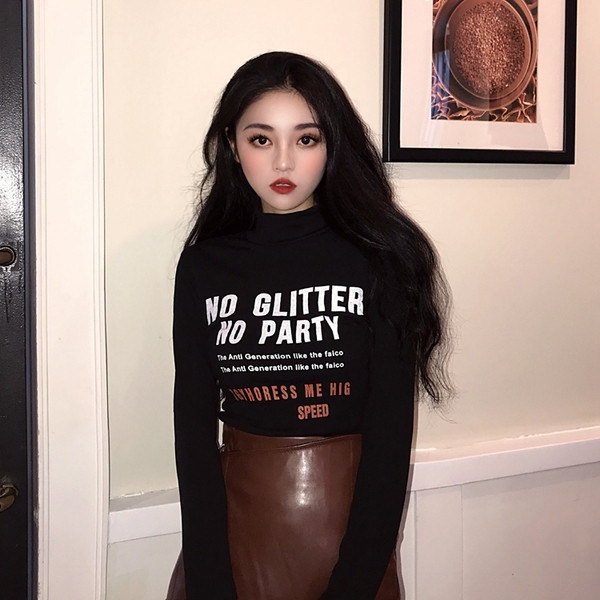 Γυναικέια casual μπλούζα με επιγραφές σε τέσσερα χρώματα