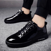 Модерни лачени маратонки в четири цвята