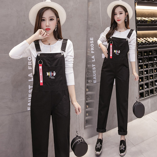 Salopetă modernă pentru femei în negru