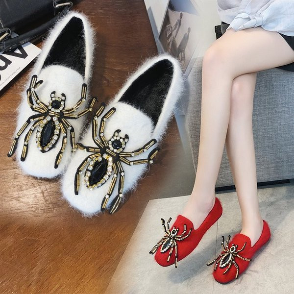 Нов модел дамски мокасини с декорация в четири цвята