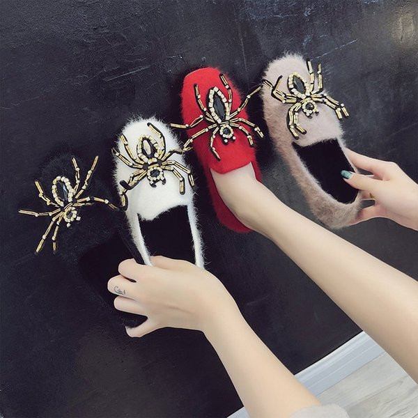 Нов модел дамски мокасини с декорация в четири цвята