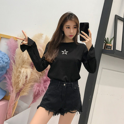 Дамска блуза с дълъг ръкав и бродерия в бял и черен цвят